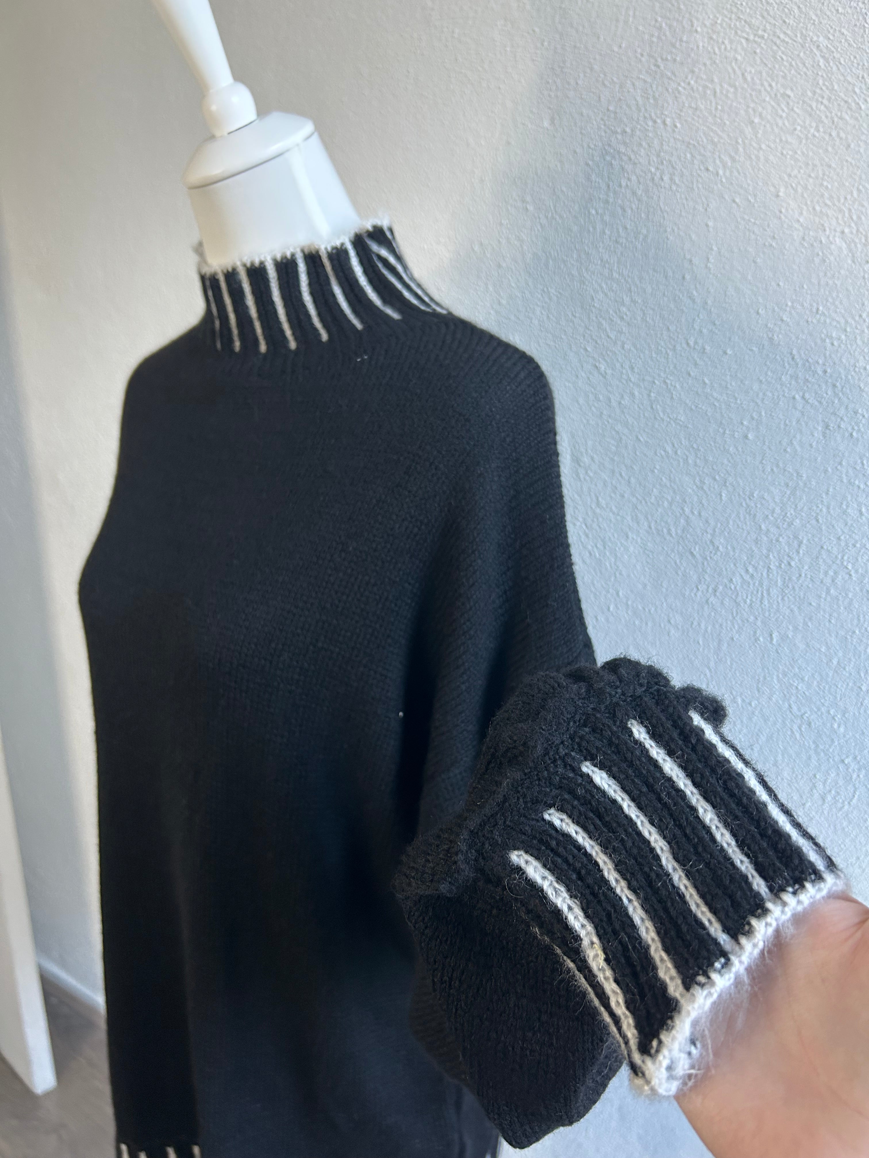 Pull Assya - noir