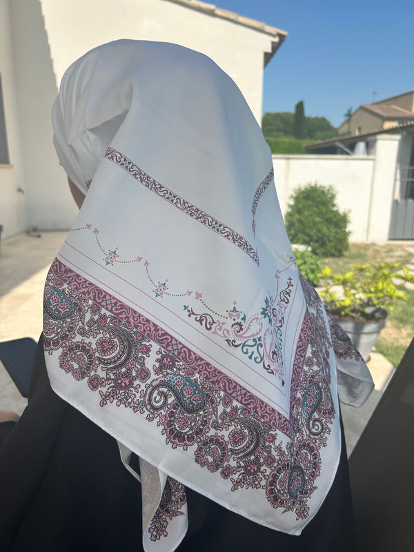 carré de soie moyen « vintage » - blanc
