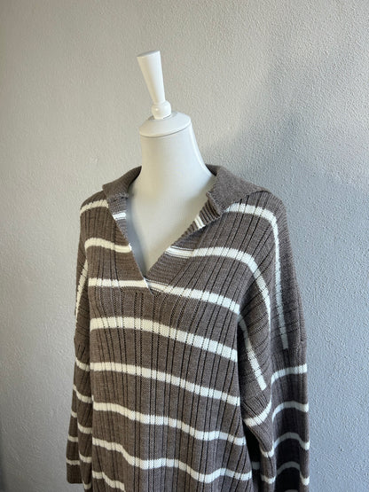 Robe pull à rayures taupe