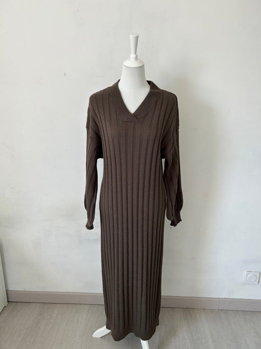 Robe Pull Col V Marron