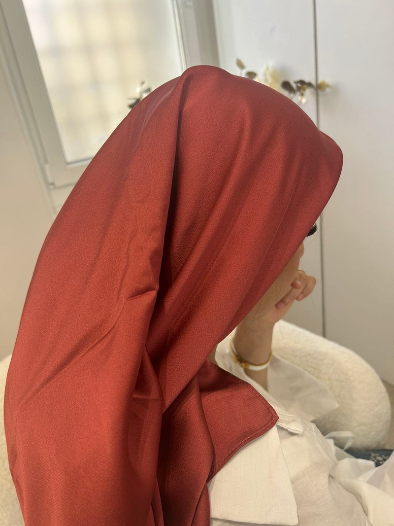 carré de soie uni moyen - rouge
